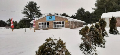 Super Nights Inn image 10